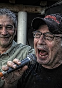 Singing in the estreet